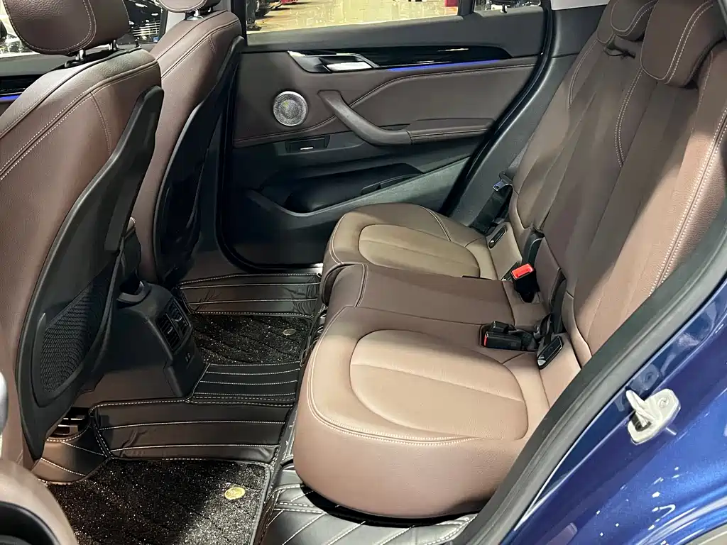 BMW X1 2021 — фото 17