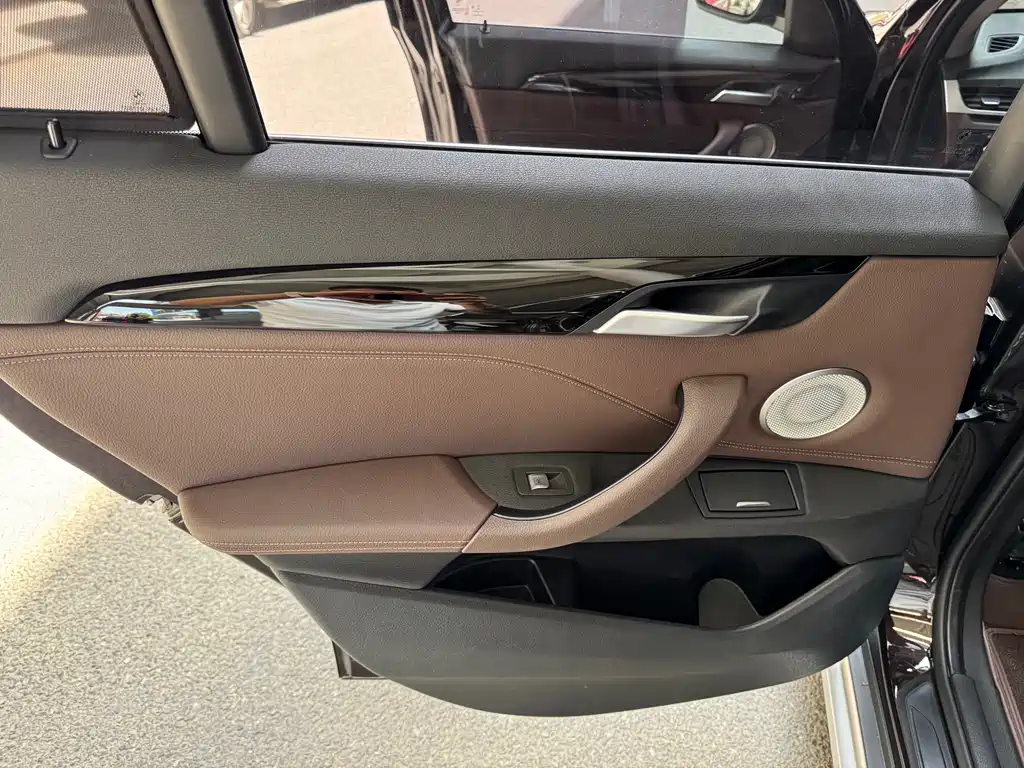 BMW X1 2022 — фото 13