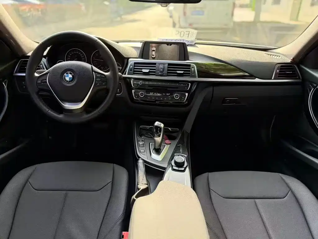 BMW 3 Series 2013 — фото 4