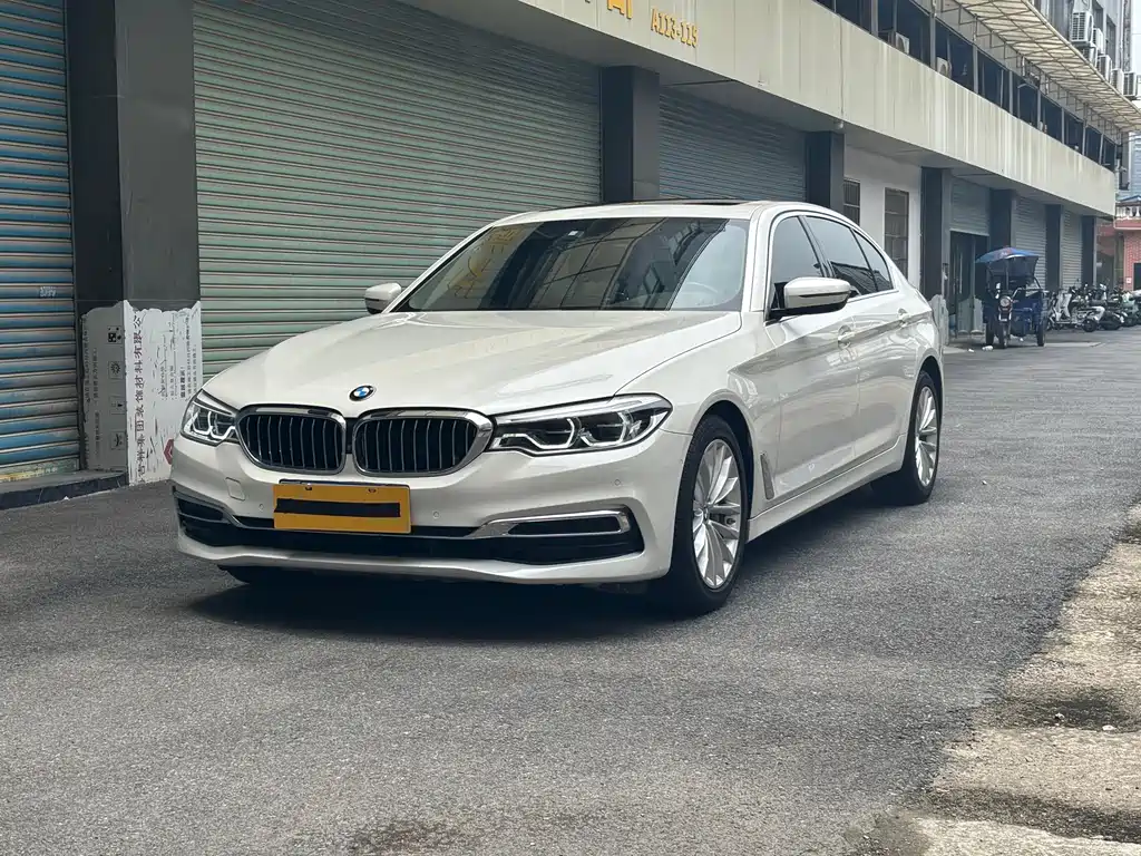 BMW 5 Series 2020