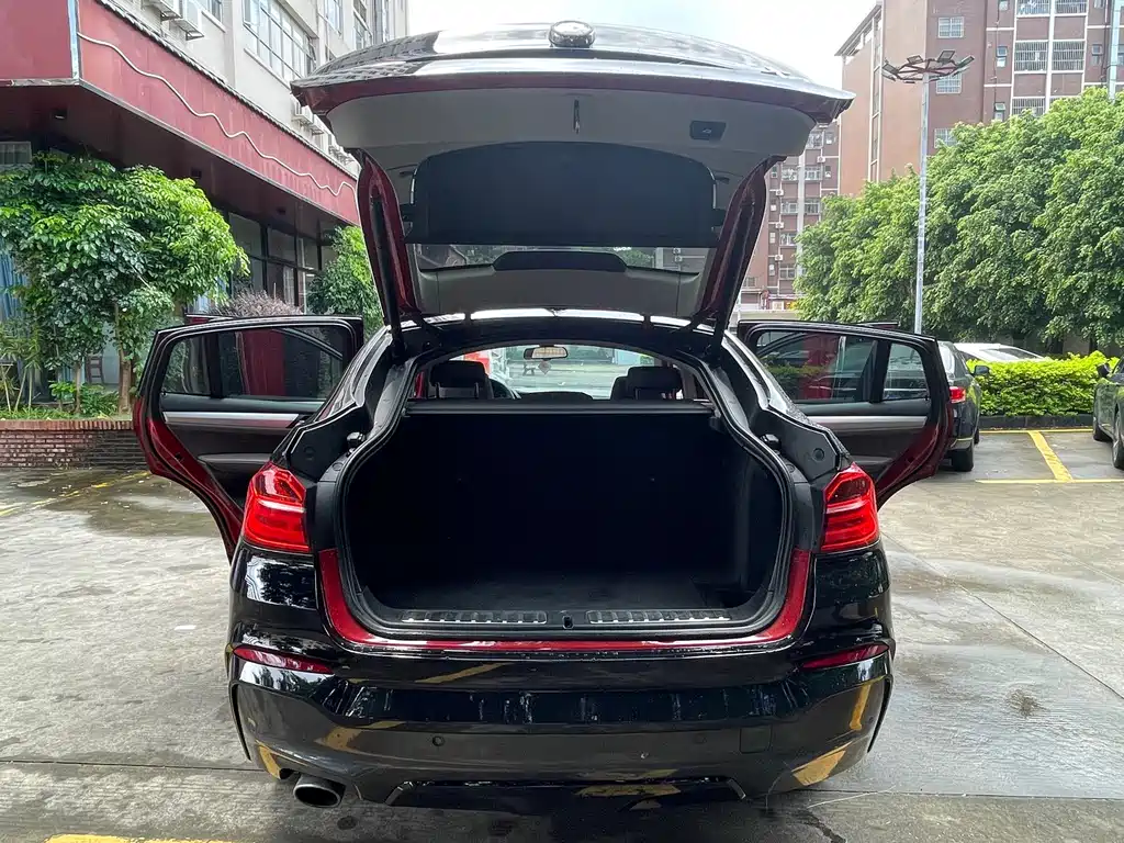 BMW X4 2018 — фото 14