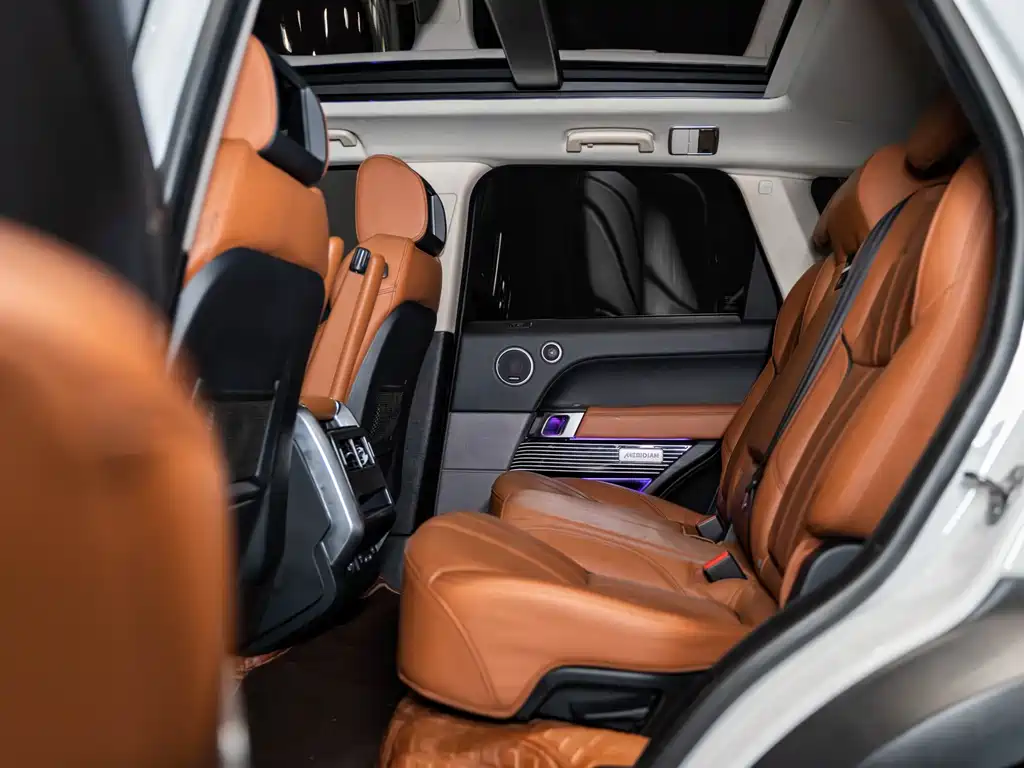 Land Rover Sport 2017 — фото 19