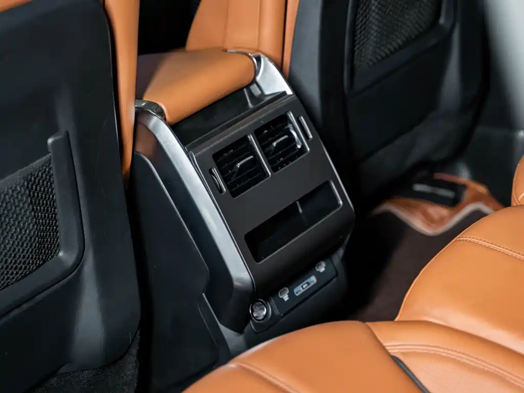Land Rover Sport 2017 — фото 20