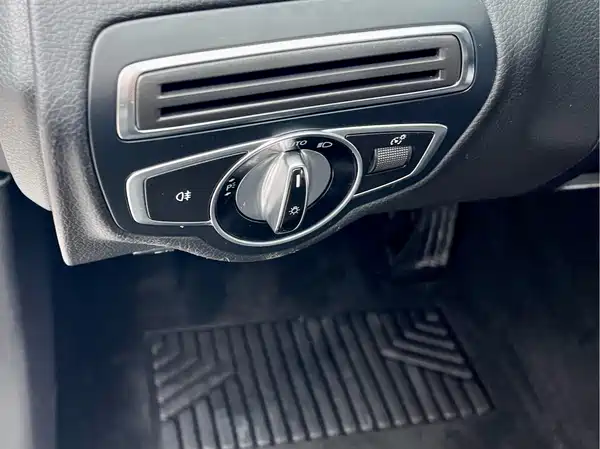 Mercedes-Benz C-Class 2016