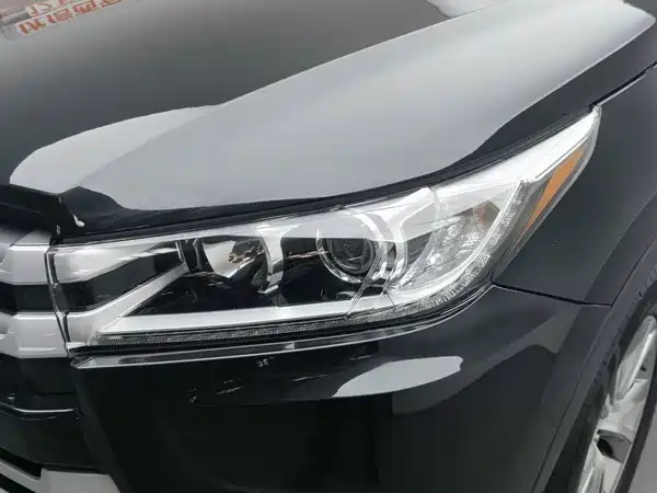 Toyota Highlander 2019