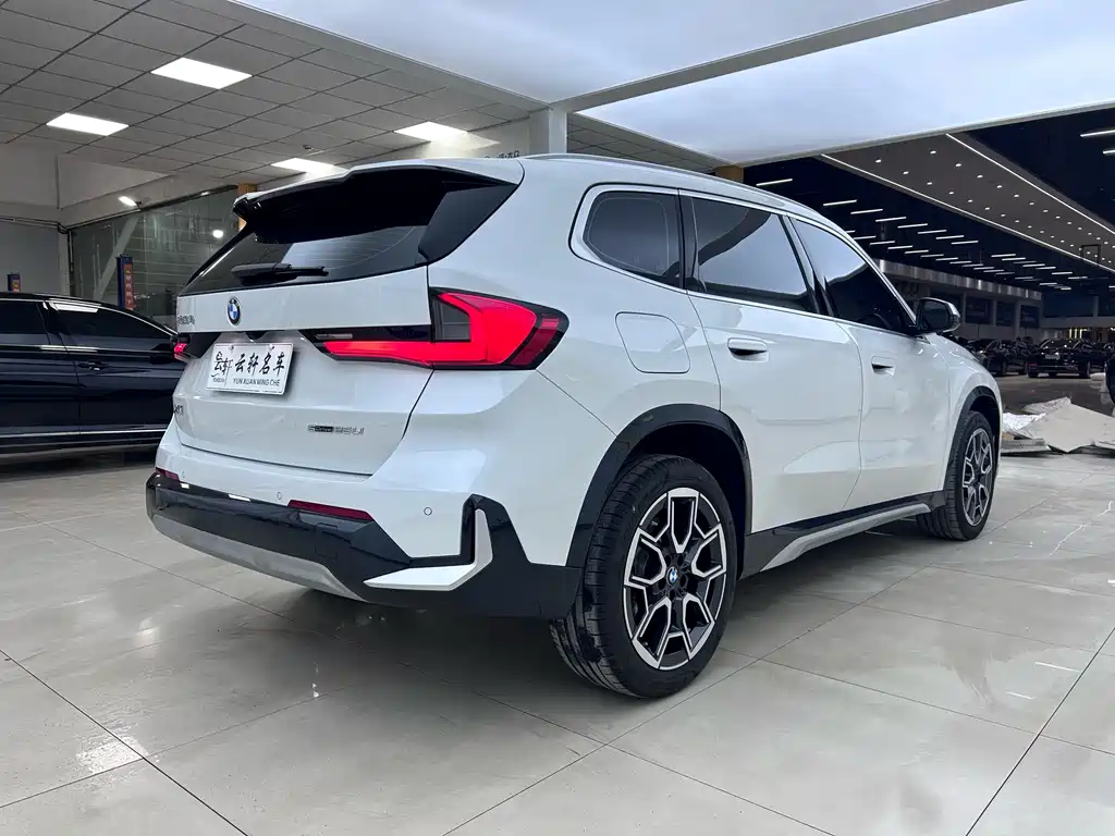 BMW X1 2024 — фото 6