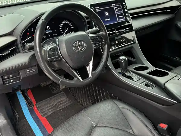 Toyota Avalon 2020