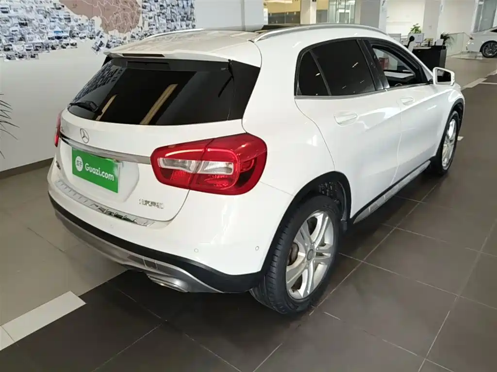 Mercedes-Benz GLA 2016 — фото 7