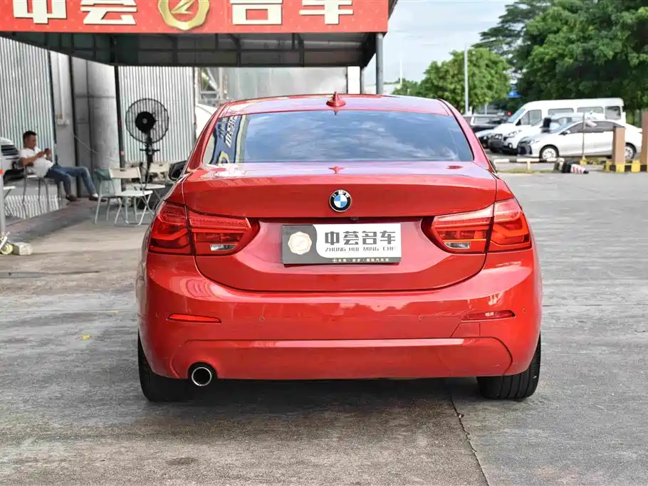 BMW 1 Series 2020 — фото 15