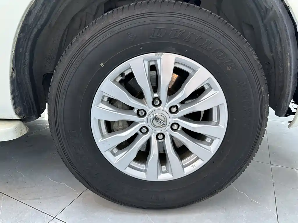 Nissan Patrol 2019 — фото 15