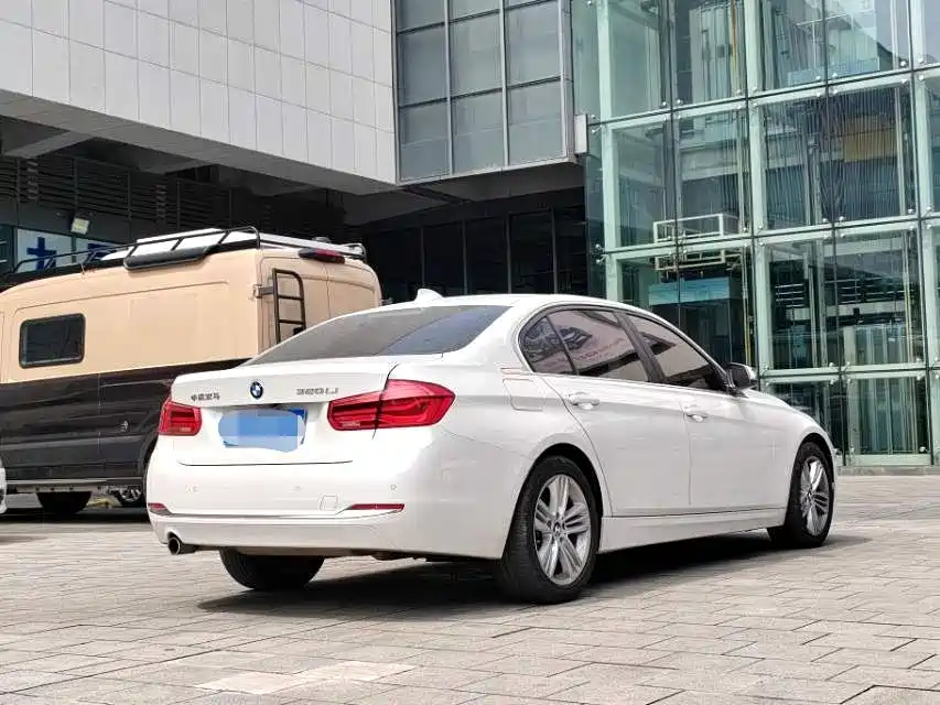 BMW 3 Series 2016