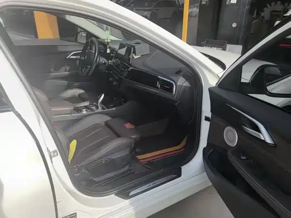 BMW 1 Series 2022