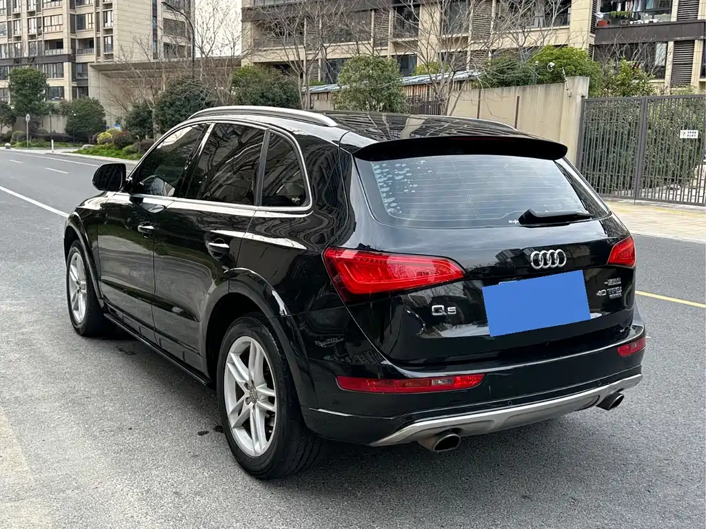 Audi Q5 2018 — фото 8