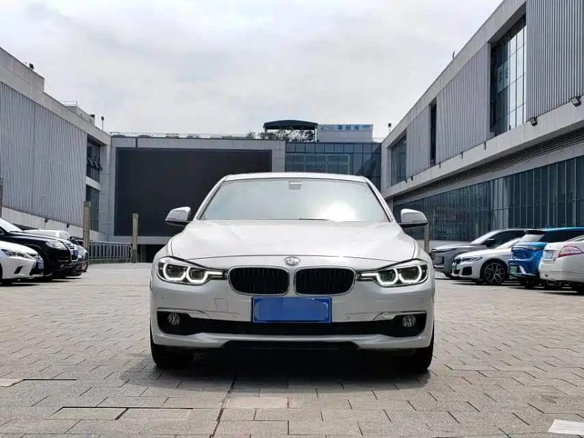 BMW 3 Series 2016