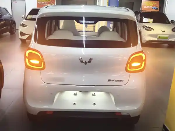 Wuling Hongguang MINIEV 2025