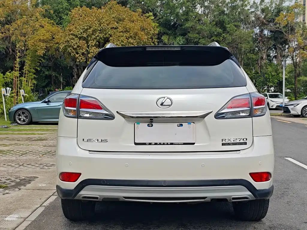 Lexus RX Classic 2014 — фото 15