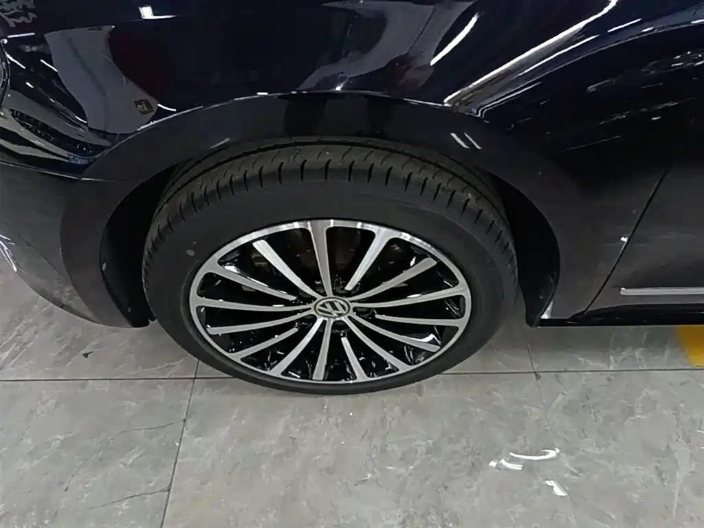 Volkswagen Passat 2015 — фото 23