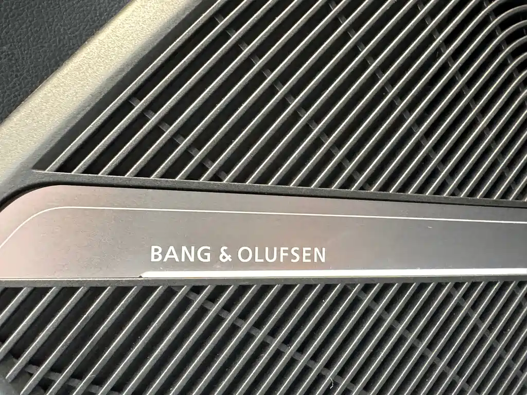 Audi Q5L 2024 — фото 18