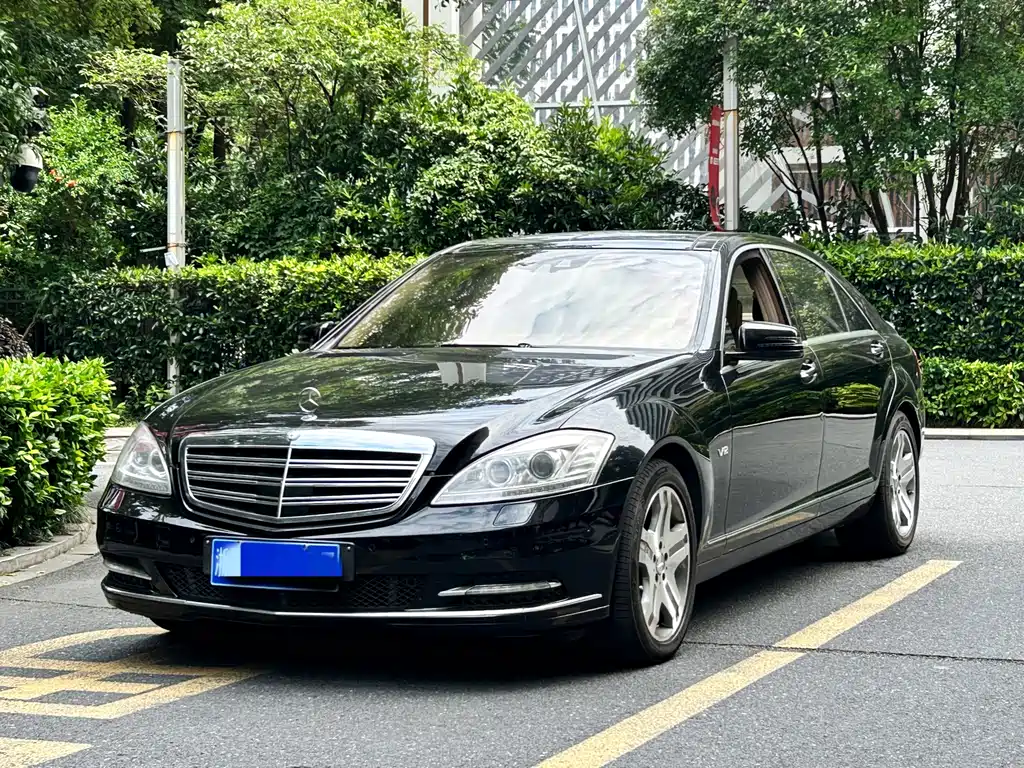 Mercedes-Benz S-Class 2011 — фото 1