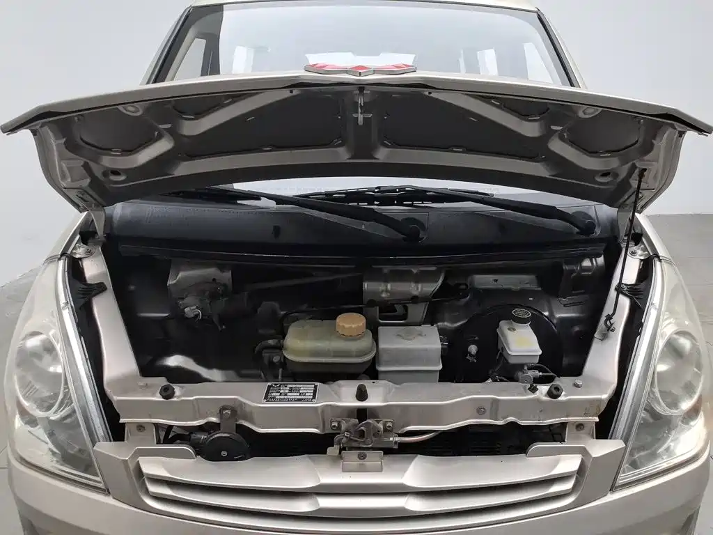 Wuling Rongguang 2016