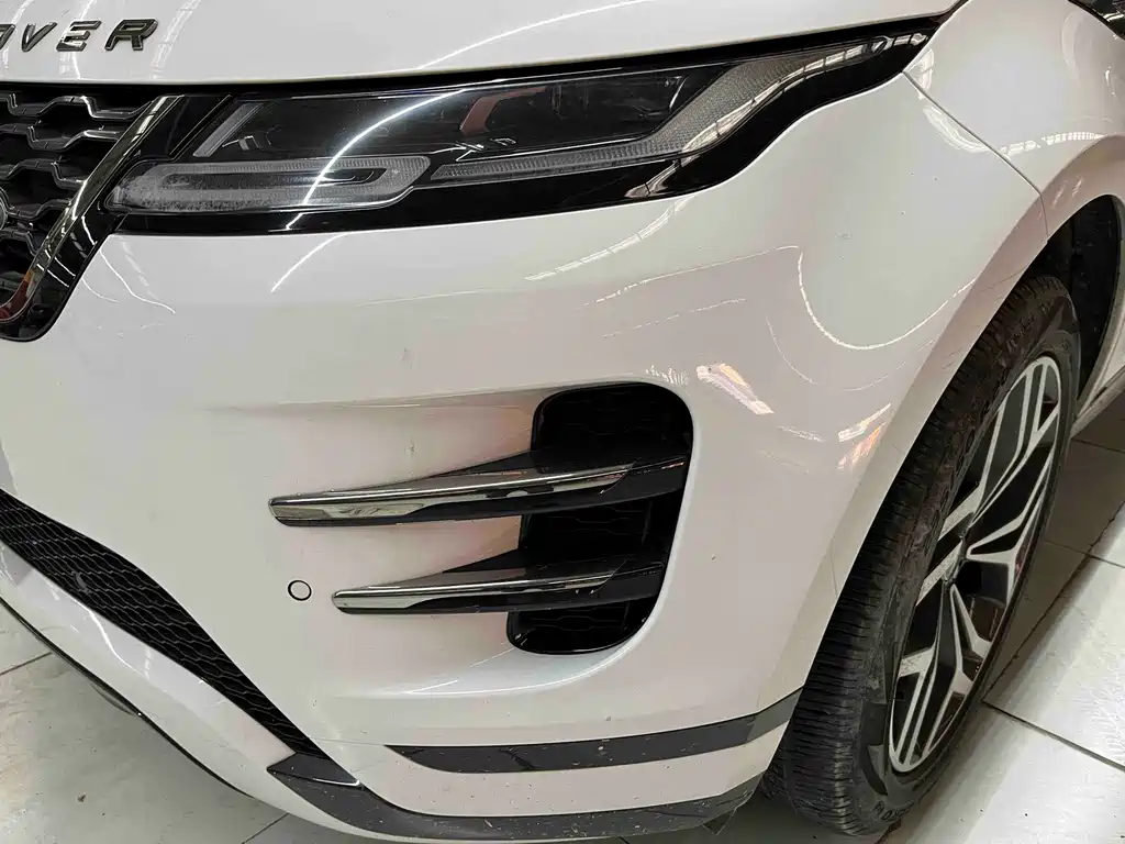 Land Rover Evoque 2021 — фото 4