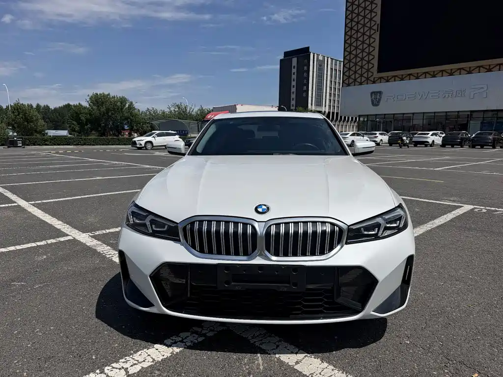 BMW 3 Series 2023