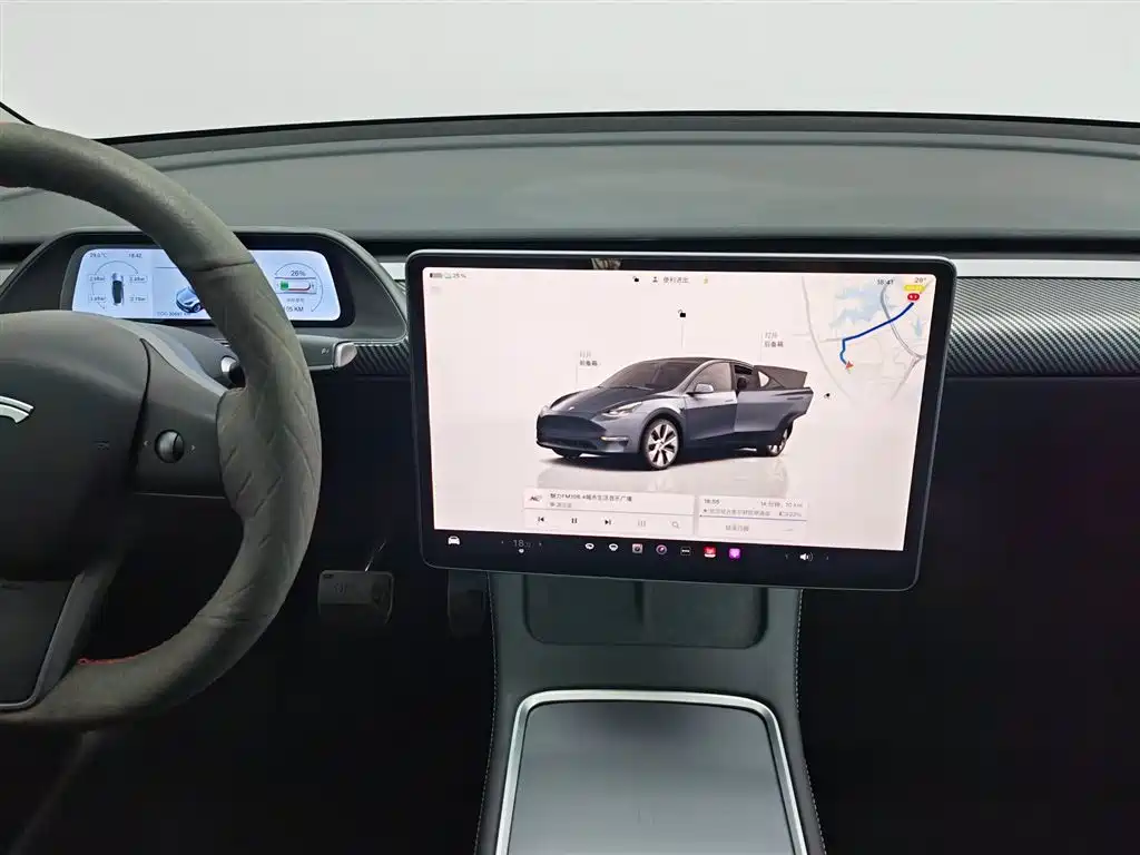 Tesla Model Y 2023 — фото 12