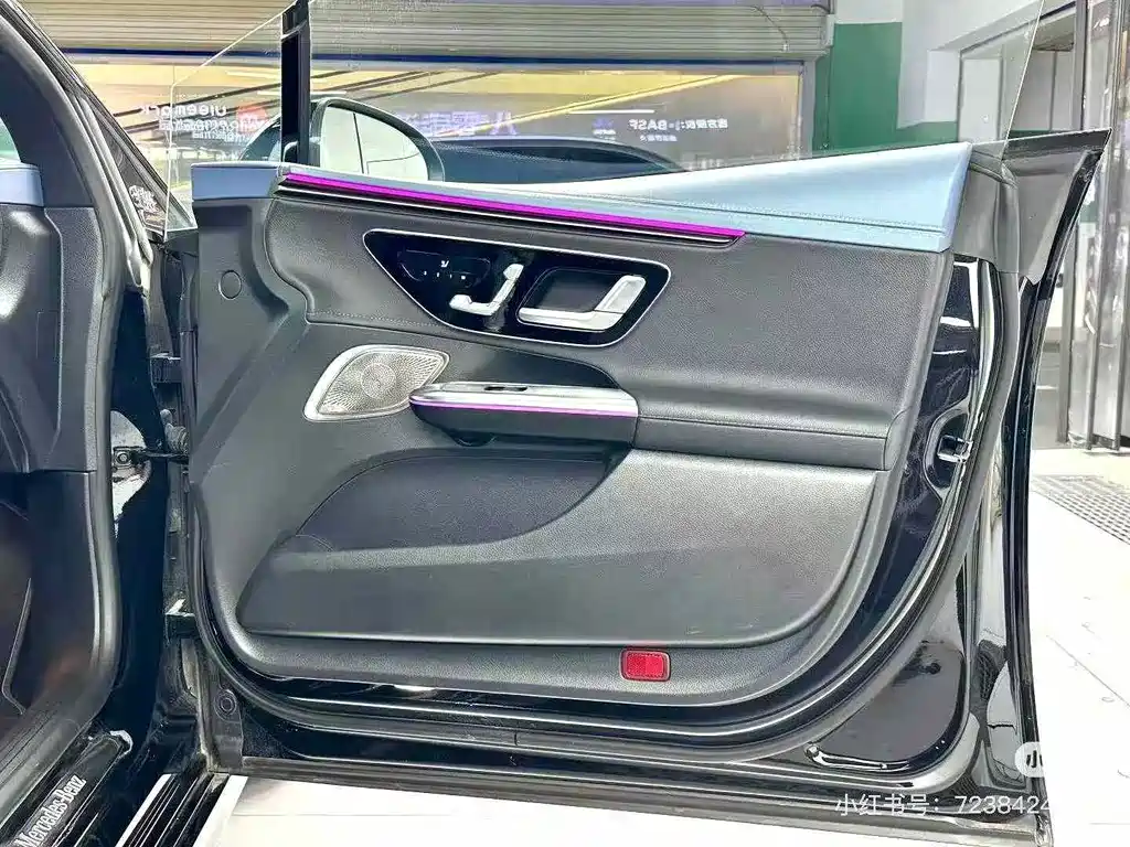 Mercedes-Benz EQE 2023 — фото 4