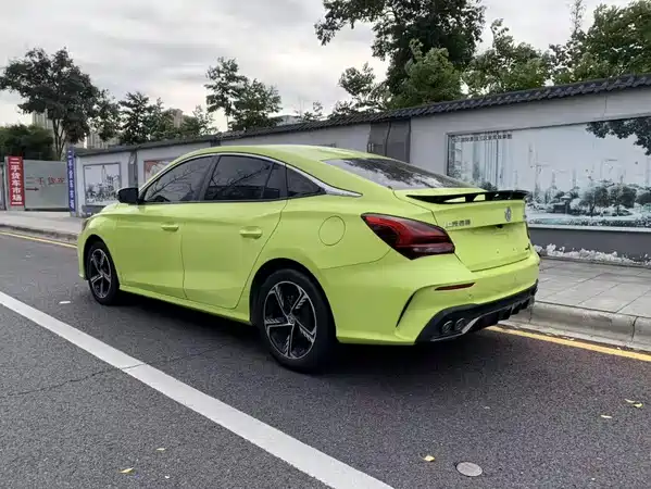 MG MG5 Scorpio 2022
