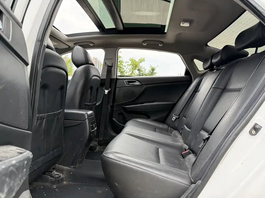 Hyundai Mistra 2016 — фото 11