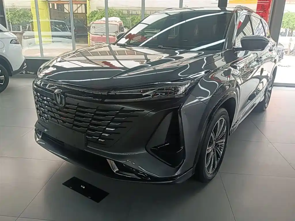 Changan CS75 PLUS 2023 — фото 2