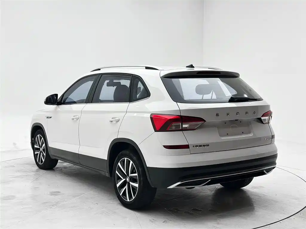 Skoda Kamiq 2023 — фото 4