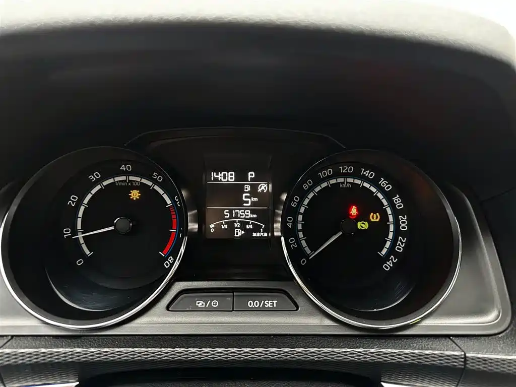 Skoda Kamiq 2023 — фото 12