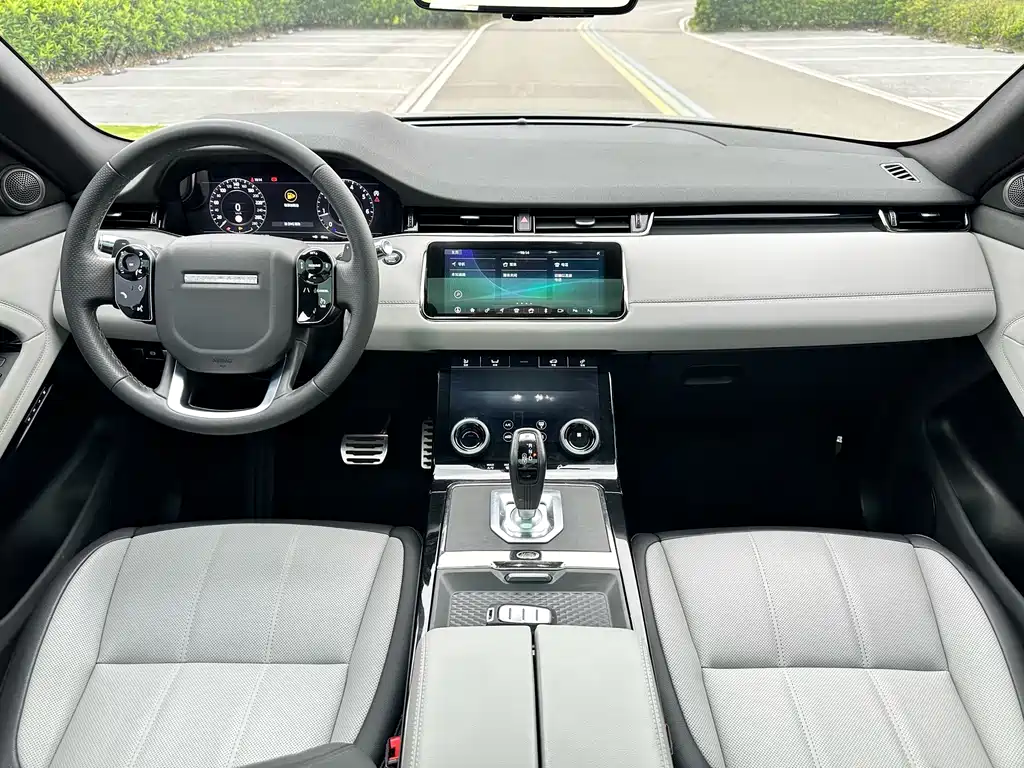 Land Rover Evoque 2021 — фото 15