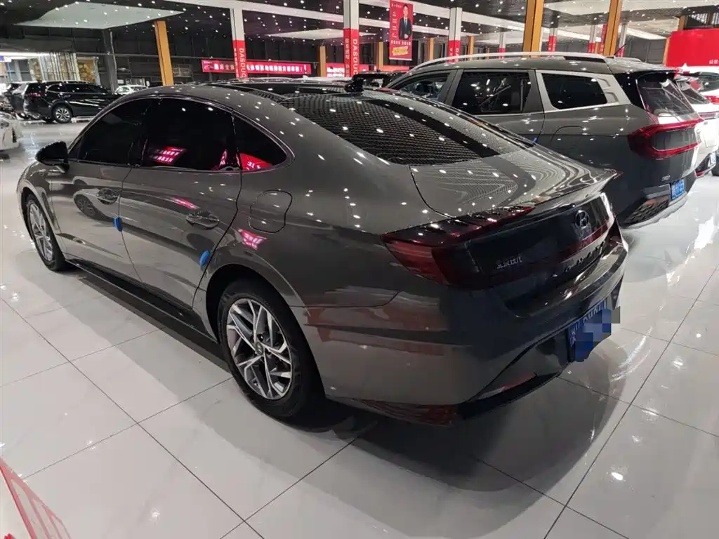 Hyundai Sonata 2022 — фото 10