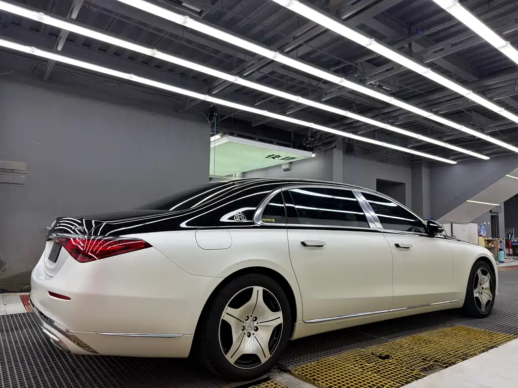 Mercedes-Benz S-Class 2022
