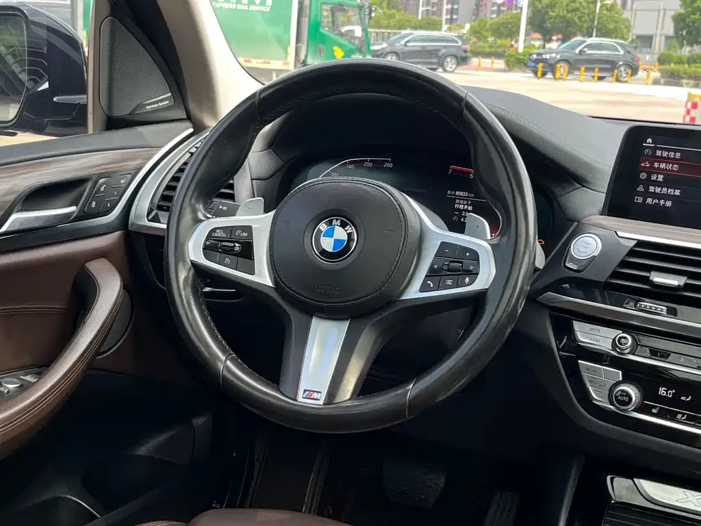 BMW X3 2021 — фото 11