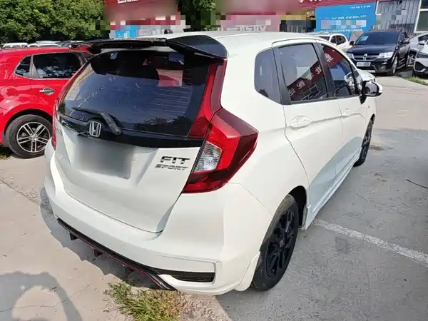 Honda Fit 2018