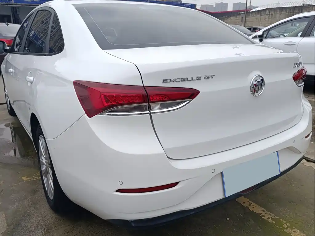 Buick Excelle 2021 — фото 20