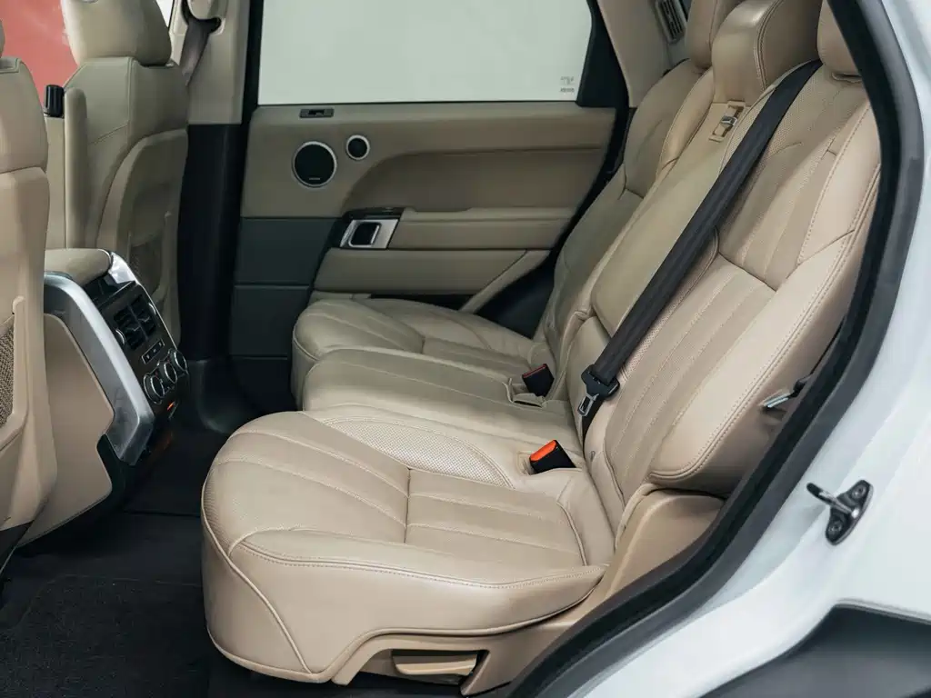 Land Rover Range Rover Sport 2015 — фото 10