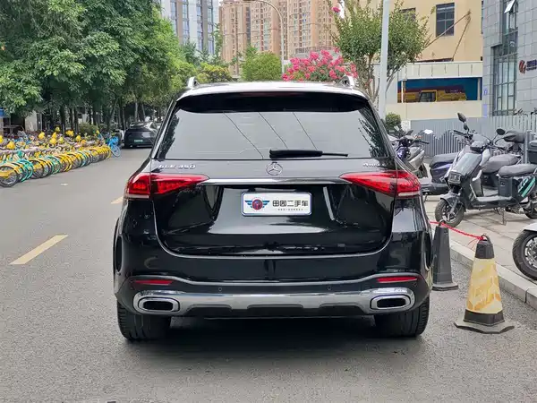Mercedes-Benz GLE 2023
