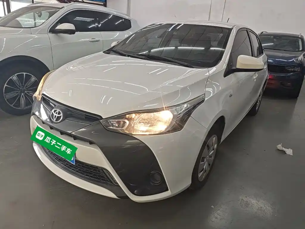 Toyota Yaris L 2020