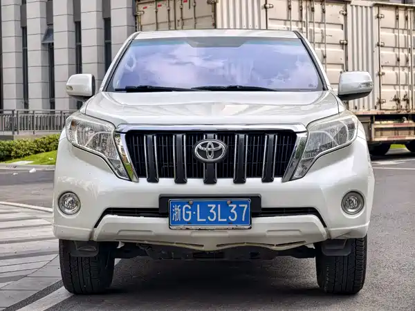 Toyota Prado 2014