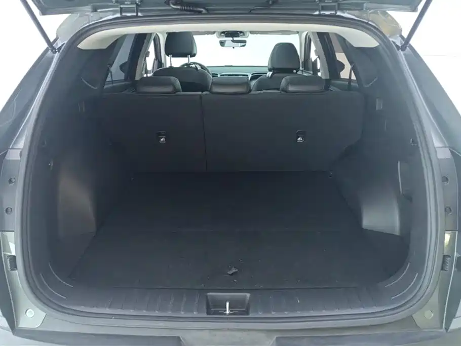 Hyundai Tucson 2023 — фото 4
