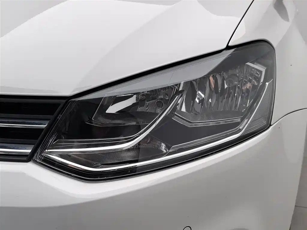 Volkswagen Polo 2016