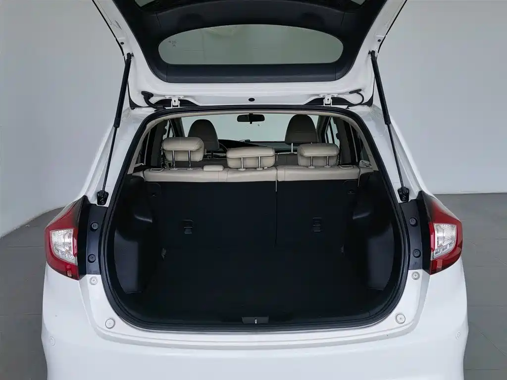 Honda Jade 2014 — фото 16