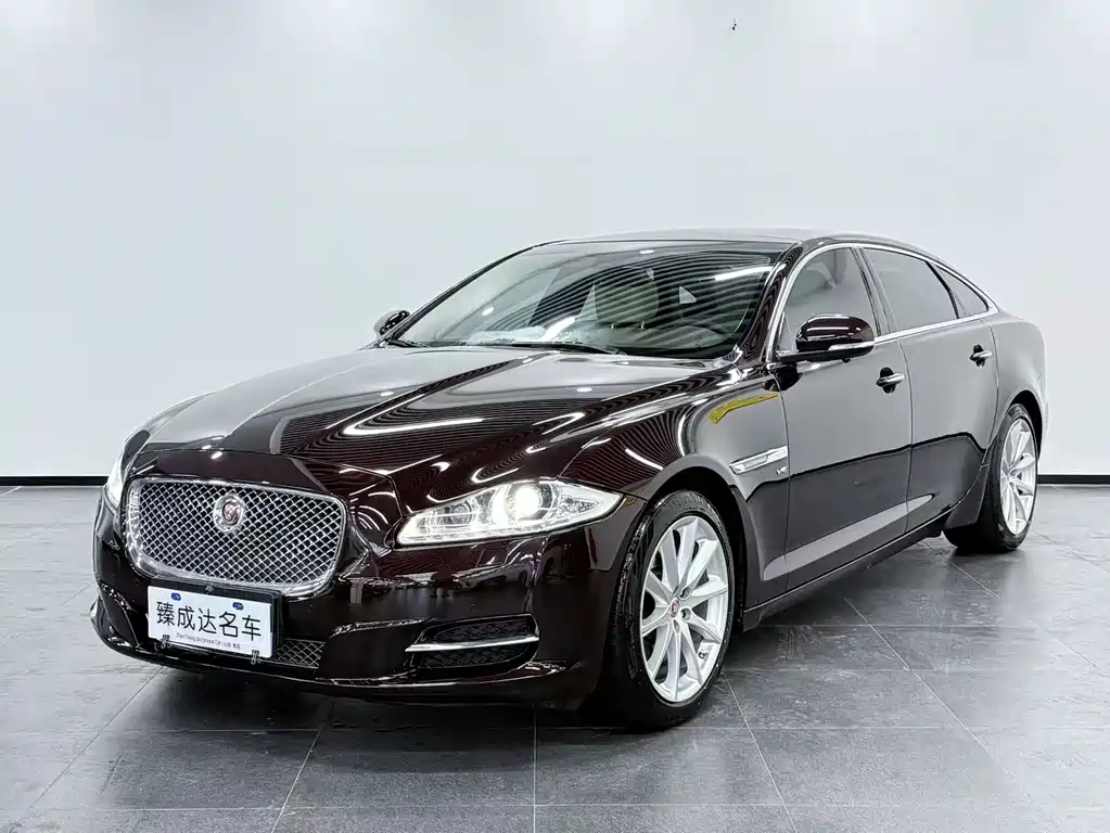 Jaguar XJ 2015