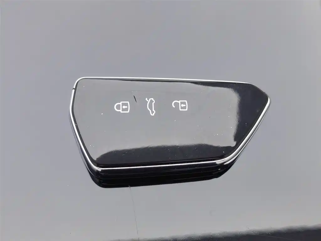 Volkswagen Teramont 2022 — фото 19