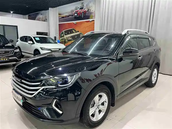 Jetour X70M 2022