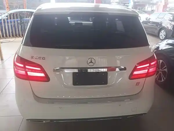 Mercedes-Benz B-Class 2018